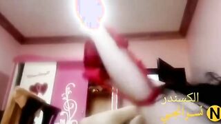 مصرية بتعرض جسمها علي الكاميرا عايزة زب بجميع الطرق في كسها - سكس مصري