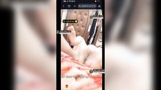 ام صاحبي تشفط زبي في بوقها و اضرب طيزها و هي بتنط علي زبي - سكس متناكة مصرية