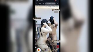 المتناكة ترقص بالبرا الاحمر و هو يمص بزازها المولعه علشان يعشر كسها نيك